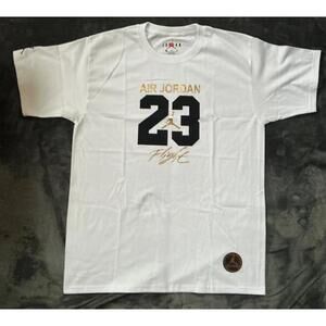 Air Jordan T-Shirt Short Sleeve Size L Mens White Gold Velvet Numbers New